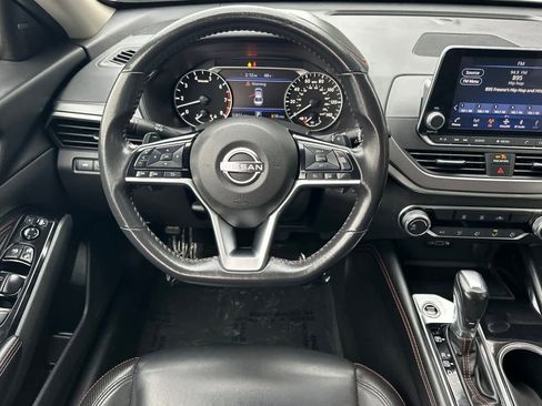 Used 2023 Nissan Altima 2.5 SR image 15