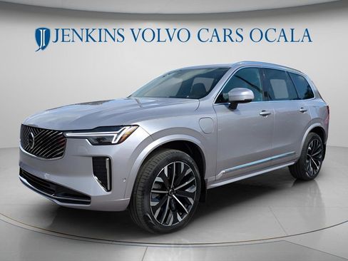 New 2026 Volvo XC90 T8 Ultra w/ Protection Package Premier AWD/4WD image 8