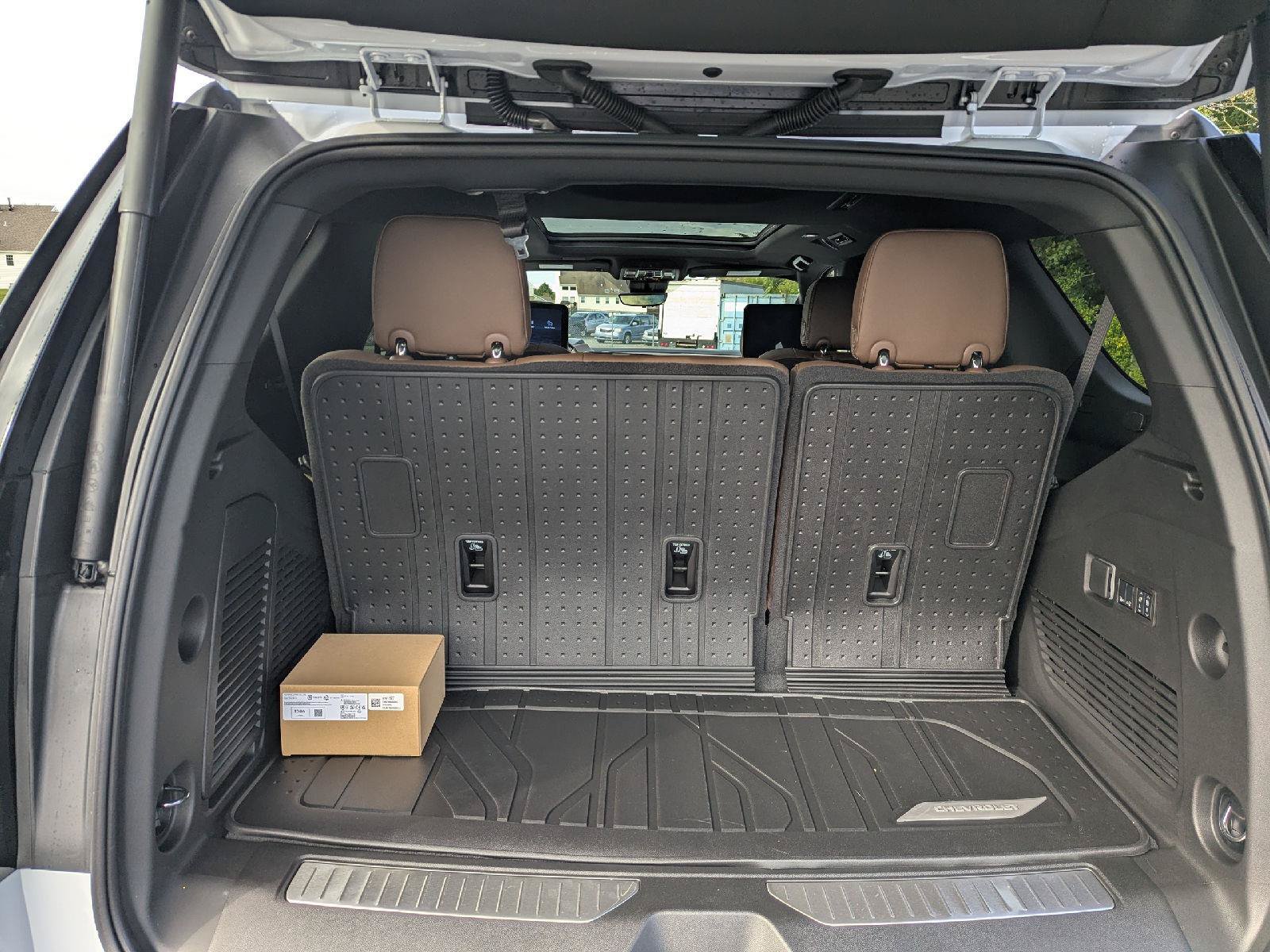 New 2026 Chevrolet Tahoe High Country AWD/4WD image 51