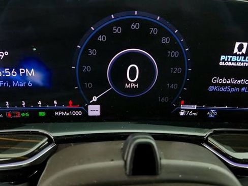 Certified 2023 Cadillac Escalade Premium Luxury w/ Performance Package image 15