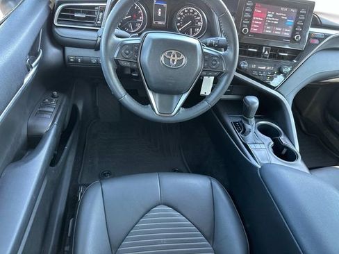Used 2023 Toyota Camry SE image 20