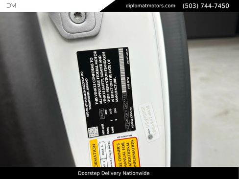 Used 2020 Aston Martin V8 Vantage Coupe image 44