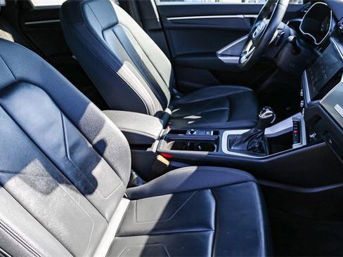 Used 2023 Audi Q3 2.0T Premium image 15