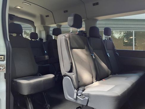 Used 2024 Ford Transit 350 XLT image 10