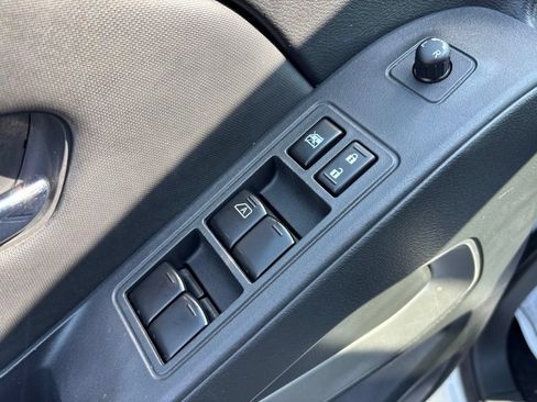 Certified 2023 Nissan Frontier SV AWD/4WD image 16