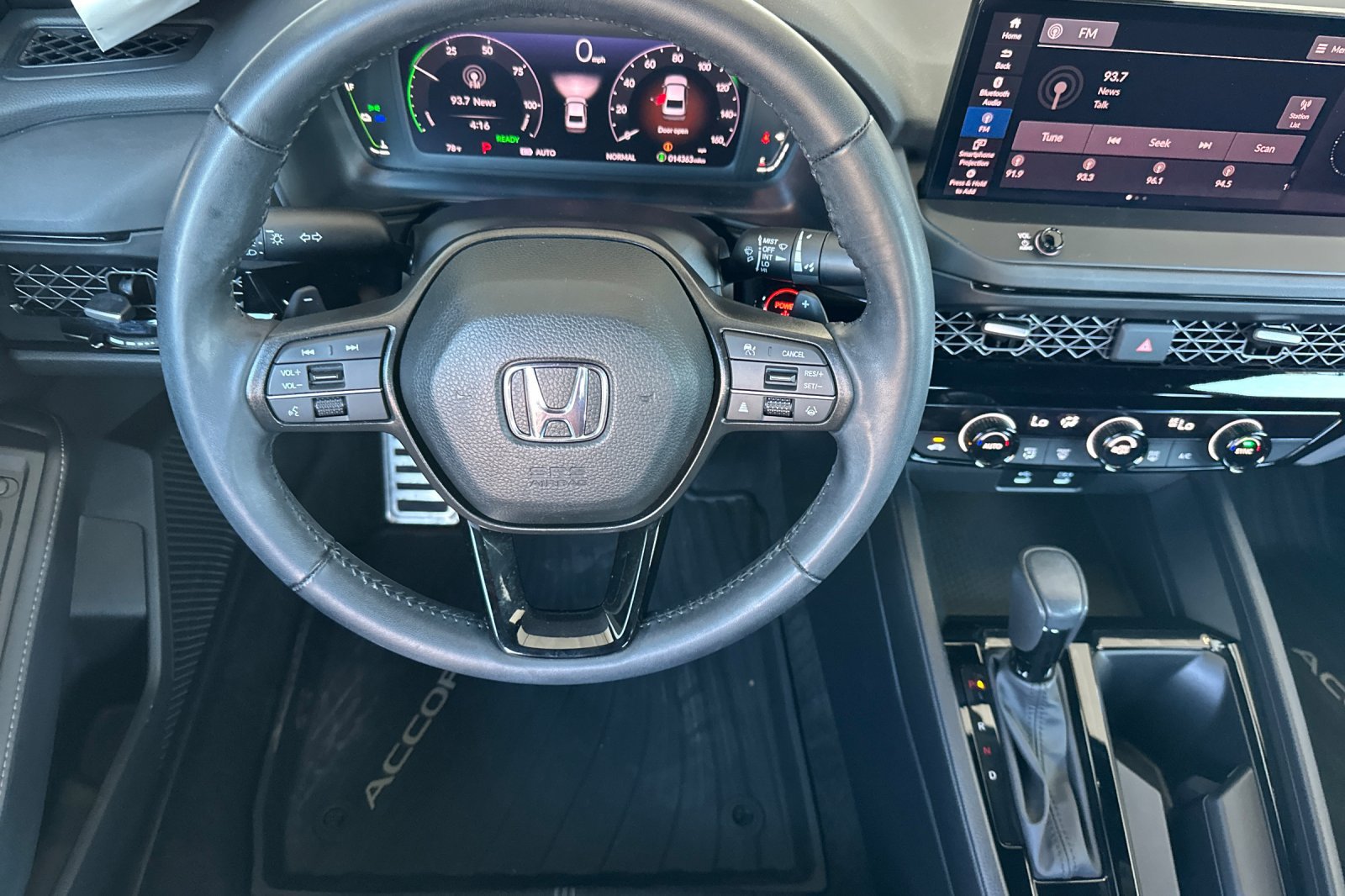 Used 2023 Honda Accord Sport image 14