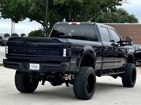 Used 2021 Ford F250 XLT AWD/4WD image 4