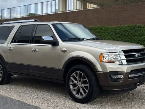 Used 2017 Ford Expedition EL King Ranch image 3