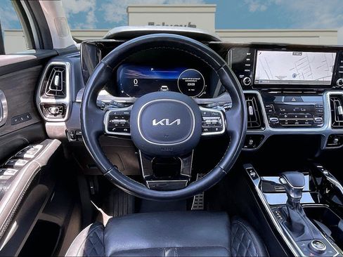 Used 2022 Kia Sorento SX Prestige AWD/4WD image 5
