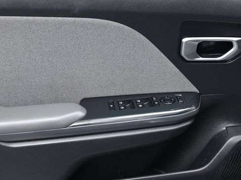 Used 2025 Kia K4 EX FWD image 9
