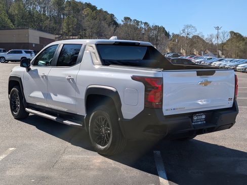 Used 2024 Chevrolet Silverado EV W/T image 7