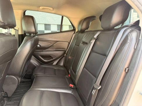 Used 2018 Buick Encore Essence FWD image 23
