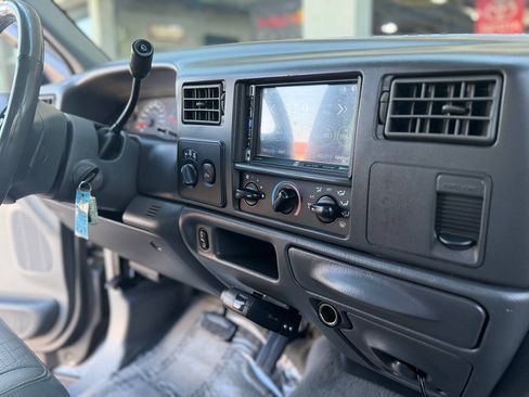 Used 2002 Ford F250 Lariat AWD/4WD image 63