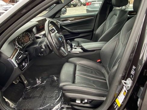 Used 2019 BMW 540i xDrive w/ M Sport Package image 13