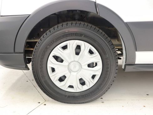 Used 2018 Ford Transit 150 XLT image 26