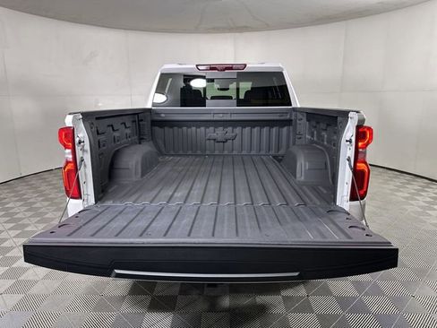 Used 2025 Chevrolet Silverado 1500 High Country w/ High Country Premium Package RWD image 27