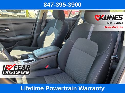 Used 2024 Nissan Sentra SV FWD image 16