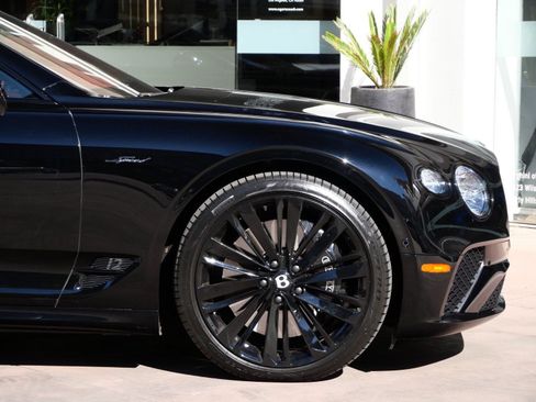 Used 2022 Bentley Continental GT Speed image 6