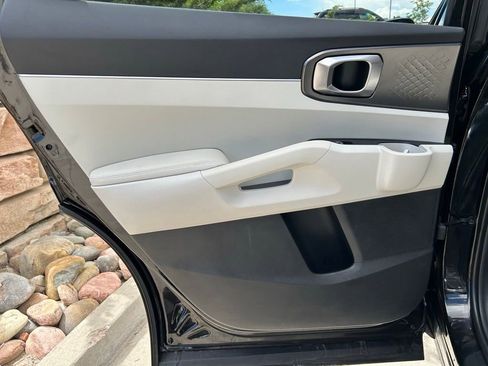 Used 2024 Kia Sorento EX w/ Panoramic Sunroof Package AWD/4WD image 25