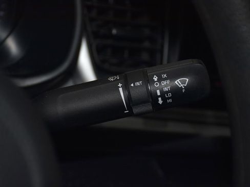 Used 2023 Kia Rio LX image 12