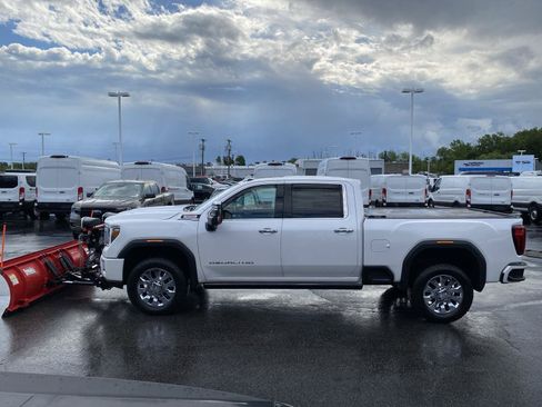 Used 2021 GMC Sierra 2500 Denali w/ Denali Ultimate Package AWD/4WD image 4