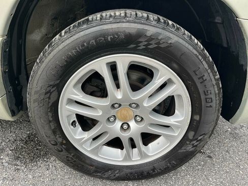 Used 2006 Subaru Forester 2.5XT Limited AWD/4WD image 11