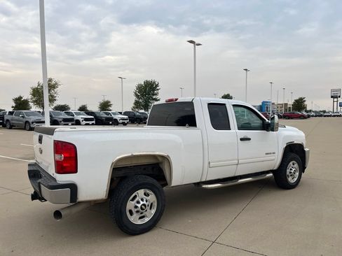 Used 2011 Chevrolet Silverado 2500 LT RWD image 5