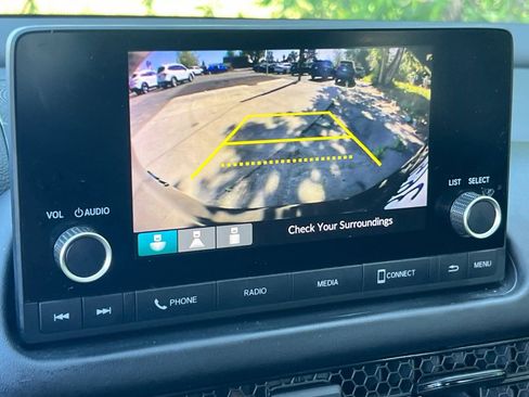 Used 2024 Honda HR-V LX image 22