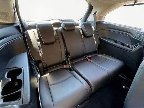 Used 2025 Honda Odyssey Elite image 22