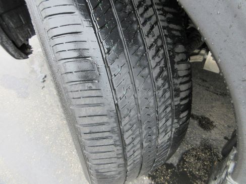 Used 2019 INFINITI QX50 Essential w/ Sensory Package image 20