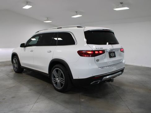 Used 2025 Mercedes-Benz GLS 450 4MATIC image 7