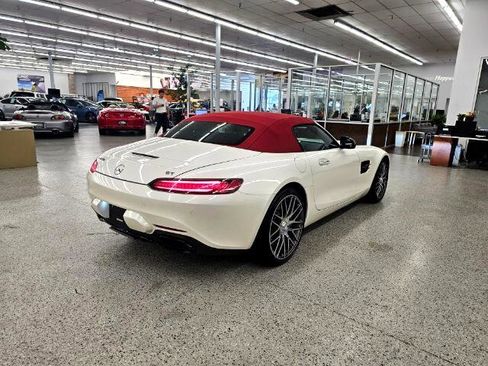 Used 2018 Mercedes-Benz AMG GT AMG GT Roadster image 4