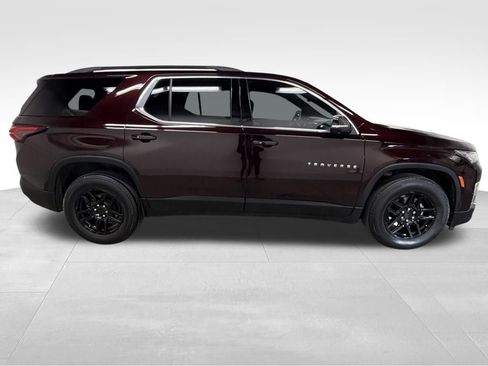 Certified 2022 Chevrolet Traverse LT w/ LPO, Floor Liner Package AWD/4WD image 11