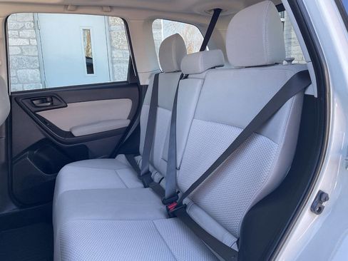 Used 2015 Subaru Forester 2.5i Premium image 30