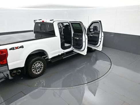 Used 2022 Ford F250 Lariat w/ Chrome Package AWD/4WD image 27