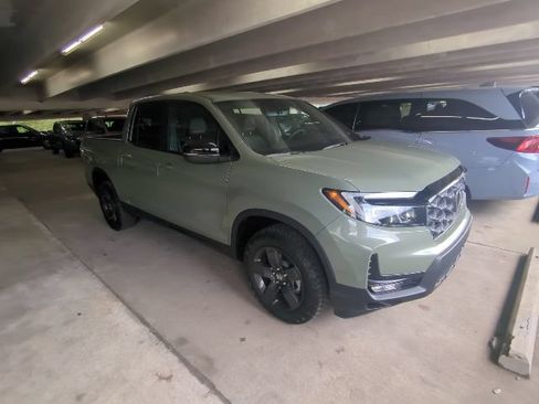 Used 2026 Honda Ridgeline TrailSport image 3
