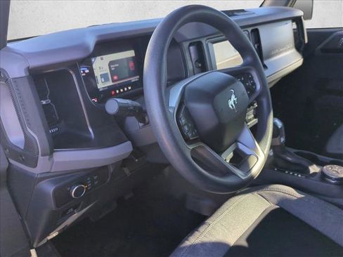 Used 2022 Ford Bronco 4-Door image 10