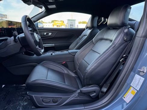 Certified 2026 Ford Mustang Premium RWD image 5