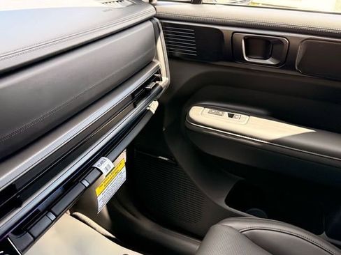 New 2026 Hyundai Santa Fe Calligraphy AWD/4WD image 14