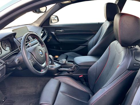 Used 2017 BMW 230i Coupe image 12