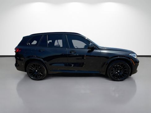 Used 2023 BMW X5 xDrive40i w/ Executive Package image 2