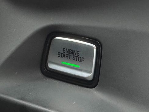 Used 2022 Chevrolet Camaro ZL1 image 38