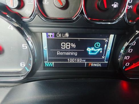 Used 2017 GMC Sierra 1500 SLE w/ SLE Value Package image 21