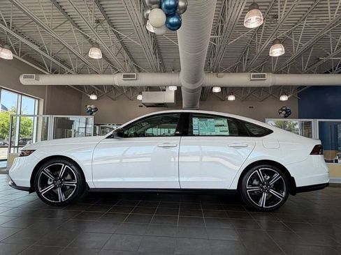 New 2026 Honda Accord SE image 25