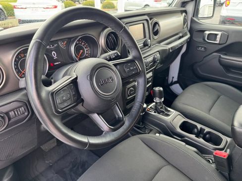 Used 2018 Jeep Wrangler Unlimited Sport S AWD/4WD image 15
