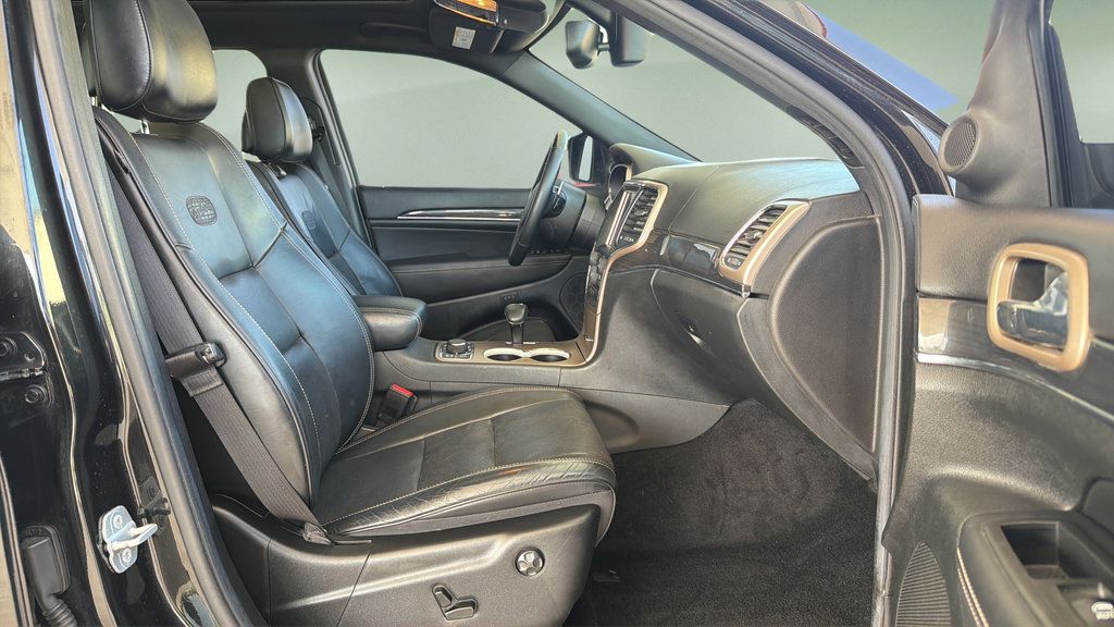 Used 2014 Jeep Grand Cherokee Overland AWD/4WD image 33