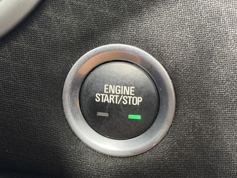 Used 2022 Chevrolet Malibu LT FWD image 25