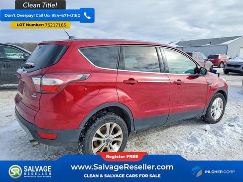 Used 2017 Ford Escape SE image 4