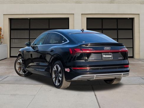 Used 2022 Audi e-tron Premium w/ Interior Protection Package image 2