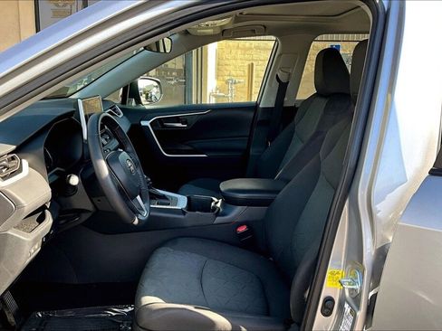 Used 2023 Toyota RAV4 XLE image 14
